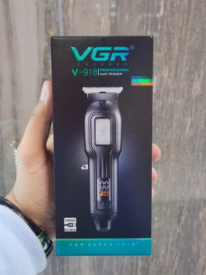 ماشین اصلاح موی سر و صورت شارژی وی جی ار مدل V-918